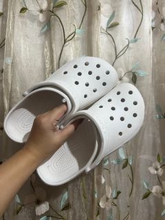 (Category: ) located in . Submitted by be.bestdressed (Listing ID 1269973512, Image 1). Description: .