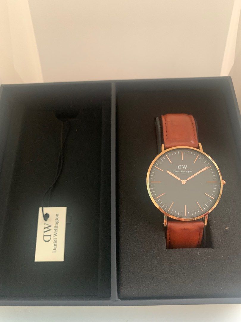 Daniel Wellington Classic Black St.Mawes 40 mm Gold B40R5