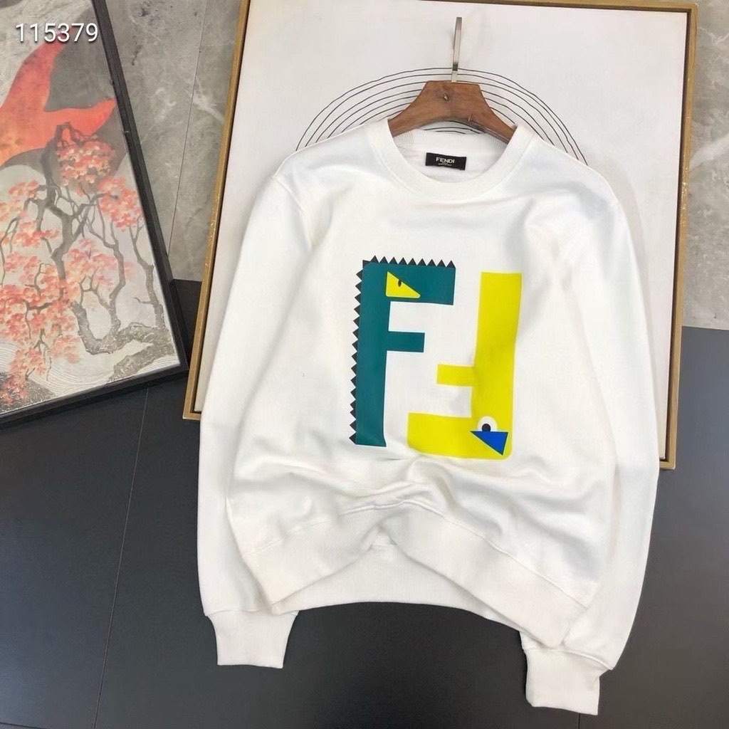 fendi_jumper_1701956834_106b3166.jpg