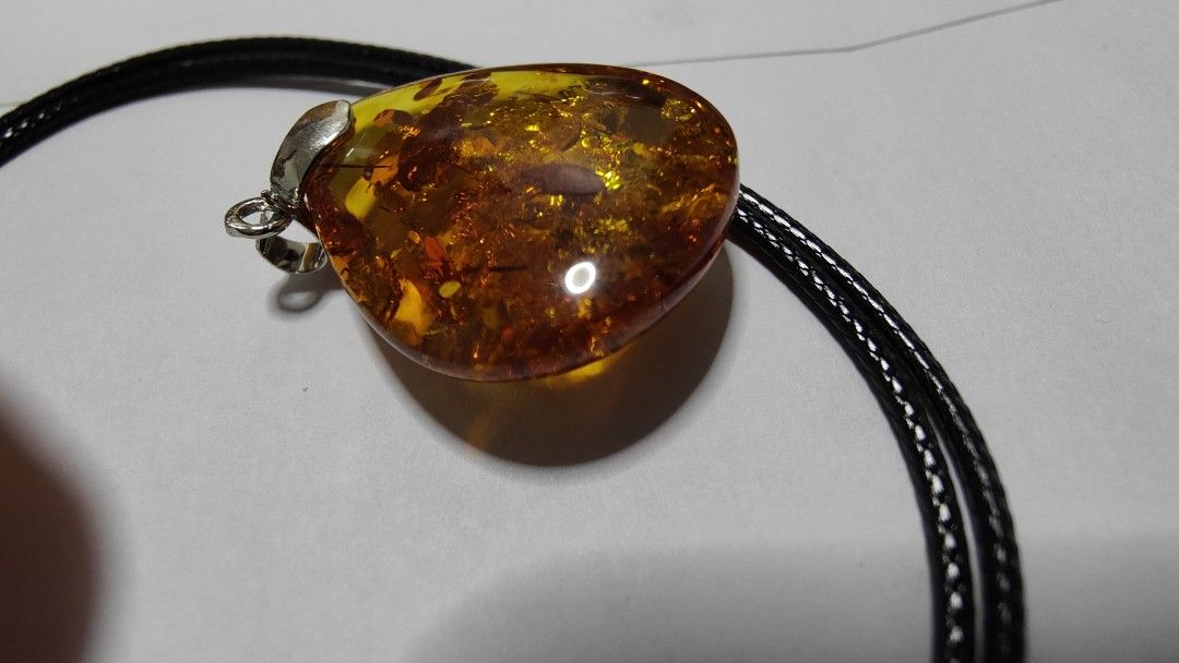 Flower amber pendant Women s Fashion Jewelry Organisers