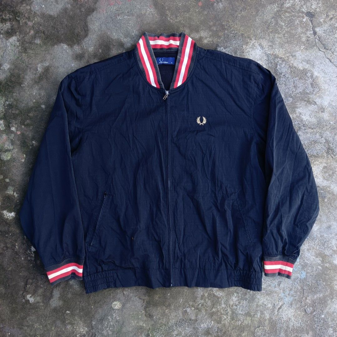 Fred Perry Bomber Jacket Men s Fashion Coats Jackets and Outerwear on Carousell