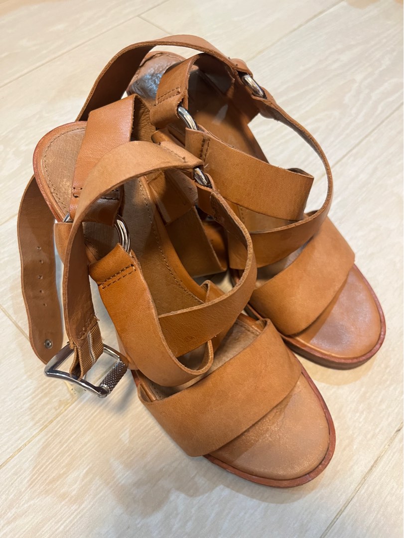Frye sales heeled sandals