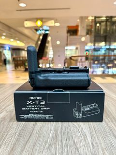 FUJIFILM VG-XT3 XT3 Vertical Battery Grip (99% new)
