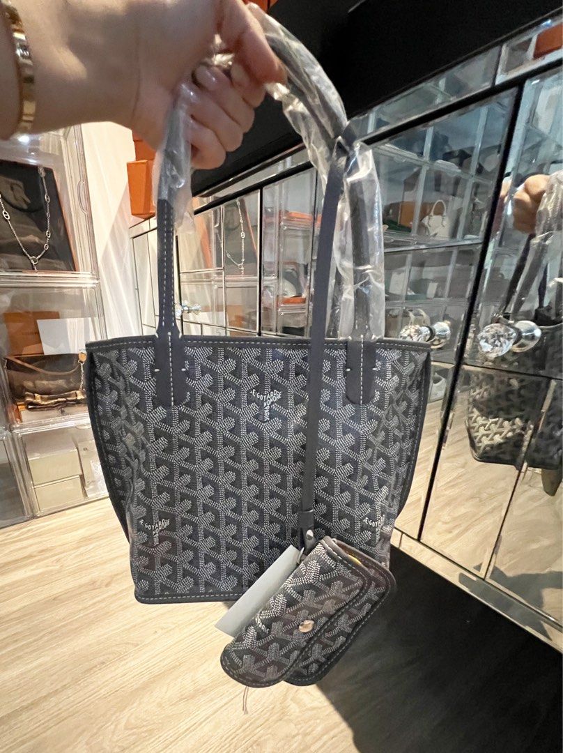 Goyard mini deals anjou bag