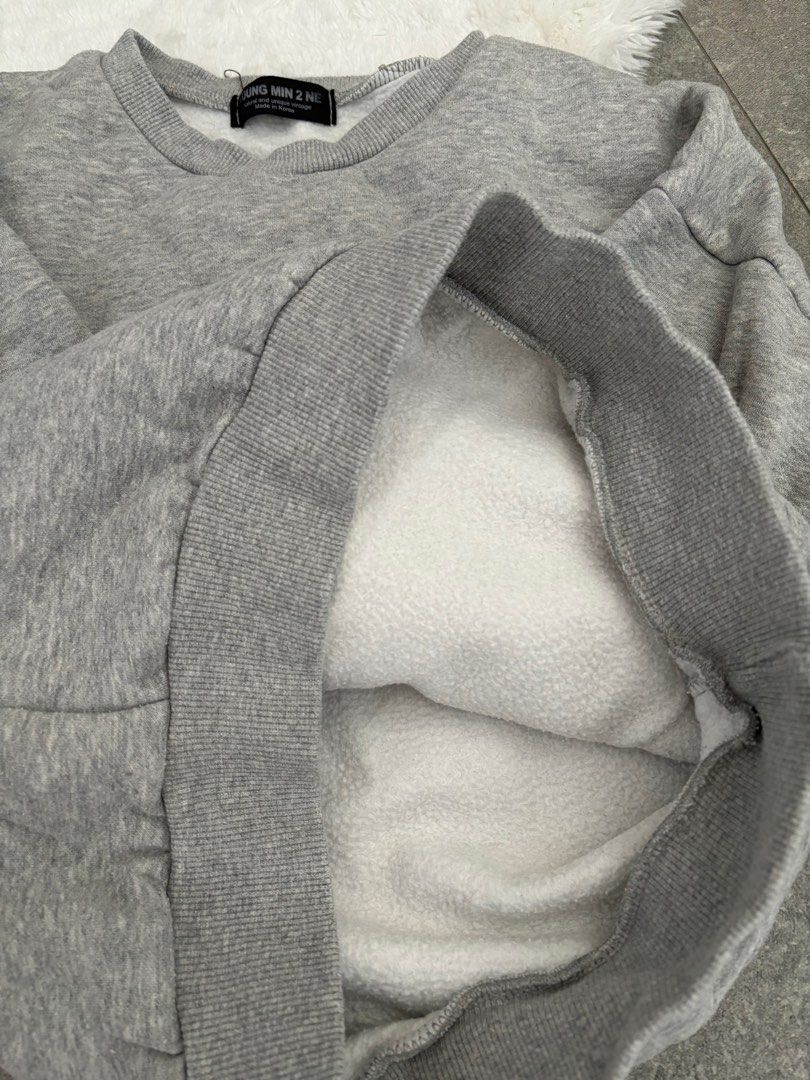 Daffy 2025 duck pullover