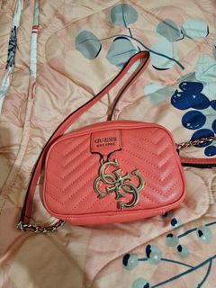 Guess violet convertible best sale crossbody belt bag