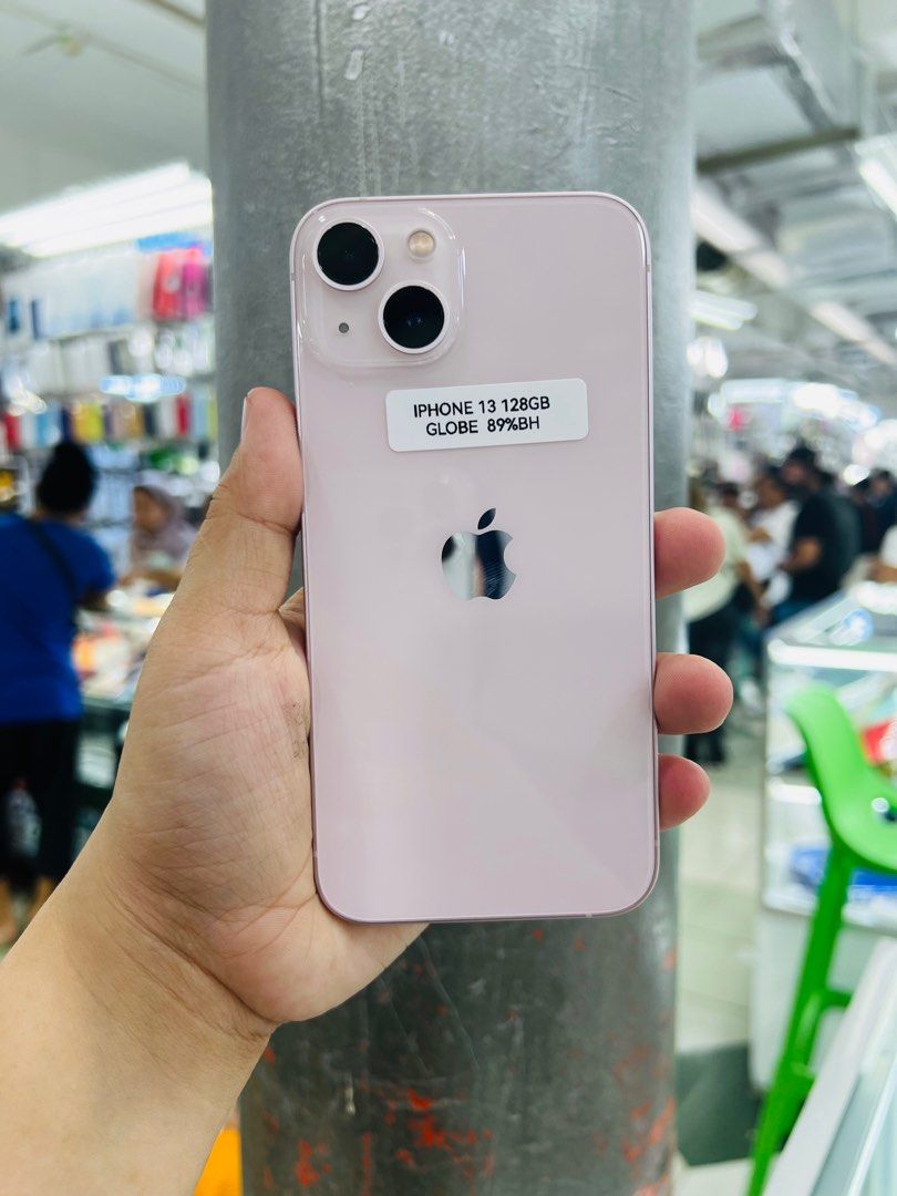 Iphone 13 Globelocked (Category: iPhone 13 Series) located in San Juan City. Submitted by javedsgadgetshop (Listing ID 1269909621, Image 1). Description: OPEN FOR INSTALLMENT VIA CREDIT CARD/GGIVES & SWAP/TRADE-IN! WE BUY AND SELL ( ANYKINDS OF UNIT BINIBILI PO NAMIN)! PTPA : Padelete po f bawal Read ❗️Onhand ‼️ Iphone 13 •128gb •NTC Variant •89% batt health •Globelocked •95% Smoothness •No hidden issue | No Repaired •100% Authentic | Not Refurbi