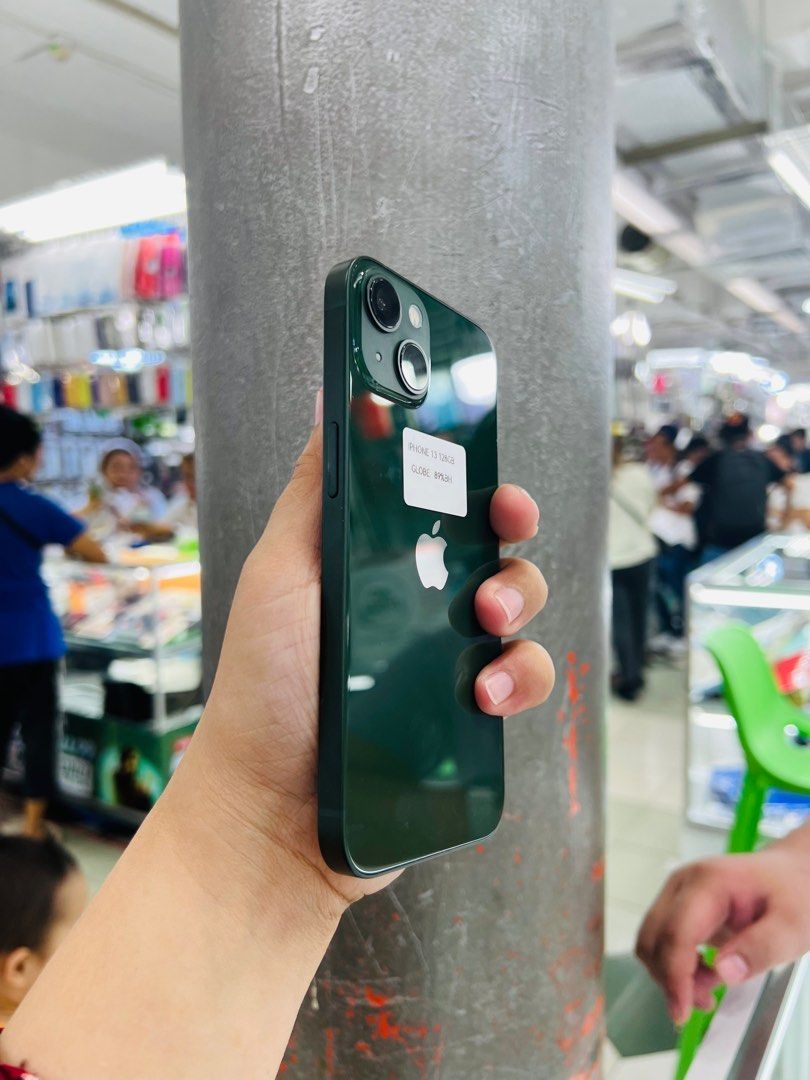 Iphone 13 Globelocked (Category: iPhone 13 Series) located in San Juan City. Submitted by javedsgadgetshop (Listing ID 1269910390, Image 3). Description: OPEN FOR INSTALLMENT VIA CREDIT CARD/GGIVES & SWAP/TRADE-IN! WE BUY AND SELL ( ANYKINDS OF UNIT BINIBILI PO NAMIN)! PTPA : Padelete po f bawal Read ❗️Onhand ‼️ Iphone 13 •128gb •NTC Variant •89% batt health •Globelocked •95% Smoothness •No hidden issue | No Repaired •100% Authentic | Not Refurbi
