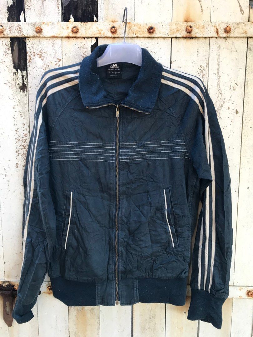 Jaket addidas 2025