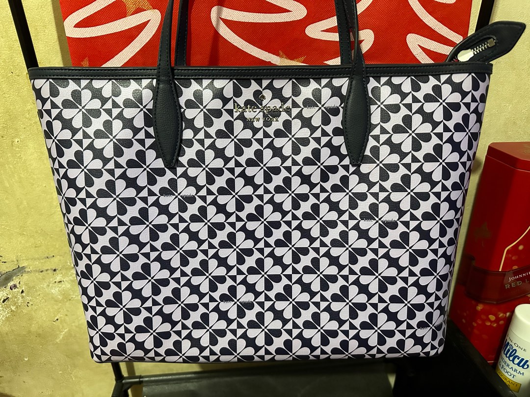Kate spade new york hollie spade clover geo large totebag