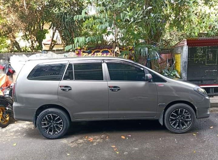 Kijang Inova E 2008 Manual, Mobil & Motor, Mobil untuk Dijual di Carousell