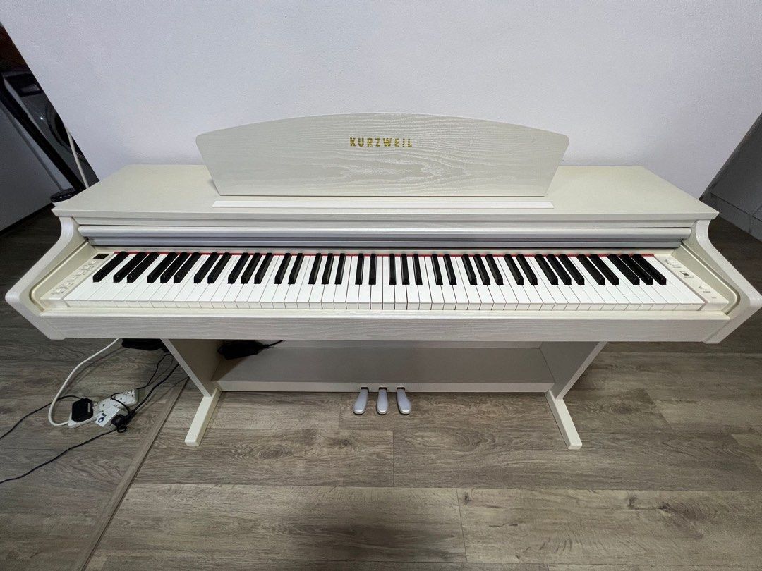 KURZWEIL M110 Digital Piano Hobbies Toys Music Media