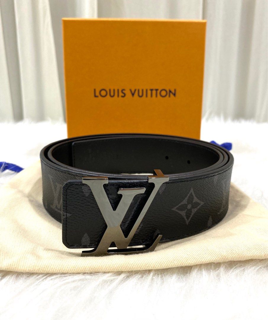 LV Initiales 40mm Reversible Men s Fashion Watches Accessories