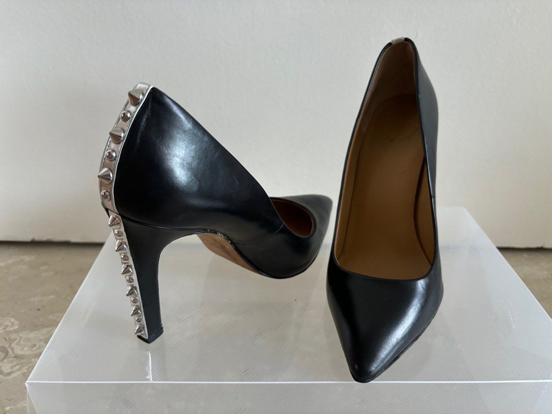 Marc jacobs sale black heels