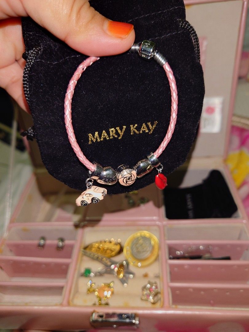 Mary Kay Award bracelets and Charms Women s Fashion Jewelry
