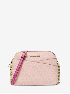 (Category: ) located in . Submitted by mystuff4less (Listing ID 1269908402, Image 1). Description: .