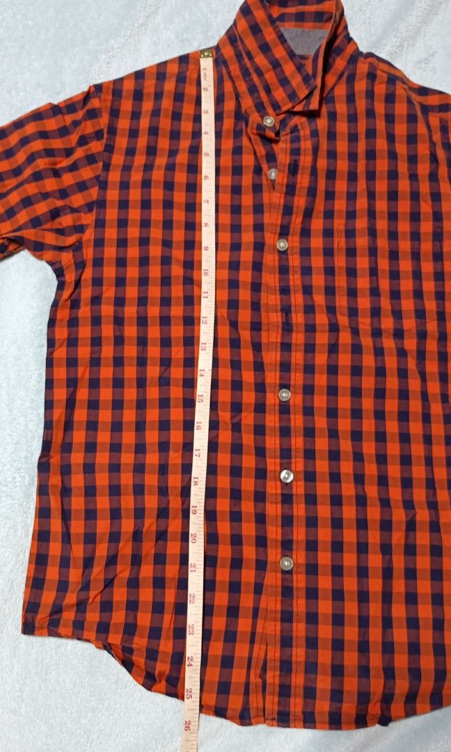 Mossimo Polo (Category: Formal Shirts) located in Manila. Submitted by m4less (Listing ID 1269957550, Image 3). Description: Used twice only XS-M size See photos for details MOP: GCASH/BDO Buyer will shoulder the shipping fee Jnt or LBC.