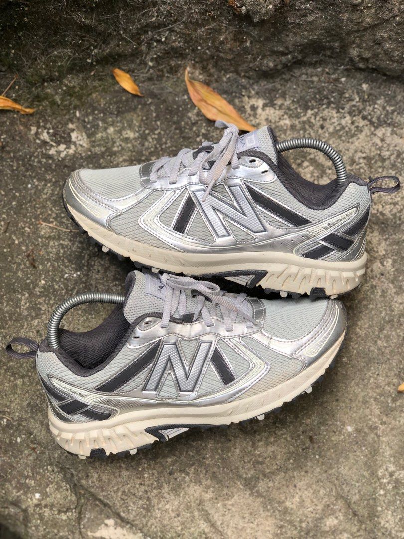 New balance 410 Silver clearance