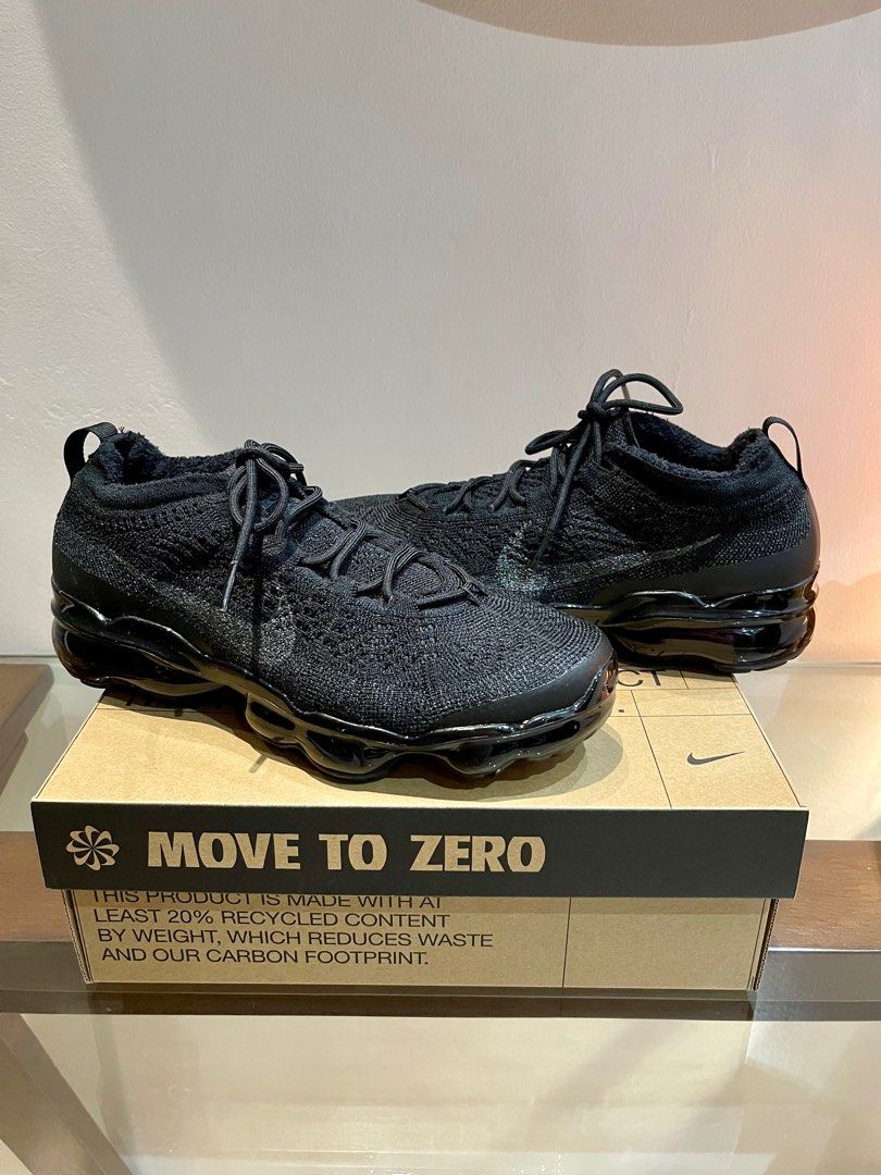 Nike Air Vapormax 2023 (Category: Sneakers) located in Paranaque City. Submitted by robear26 (Listing ID 1270017729, Image 2). Description: Brand new Comes with tag, box, paper bag and receipt Purchased in Nike Harajuku (flagship store) last November 18, 2023 Size US 7 mens/ US 8.5 womens.