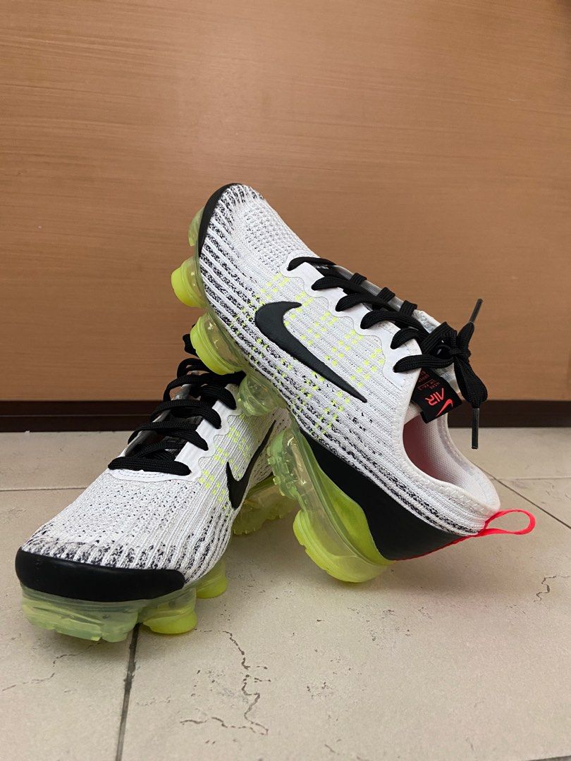 Nike vapormax flyknit top 3 white volt