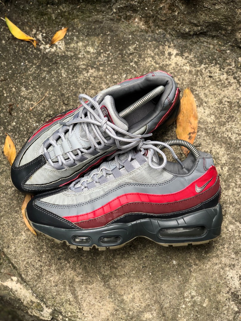 Nike air max clearance 95 grey team red