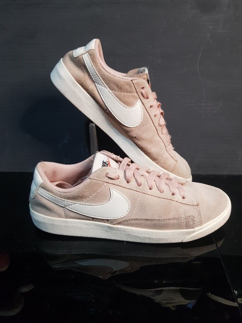 Nike blazer coral store