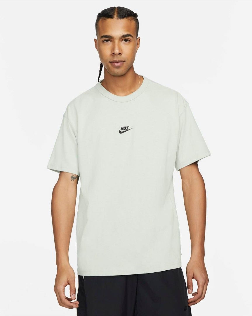 Nike t shirt central logo top
