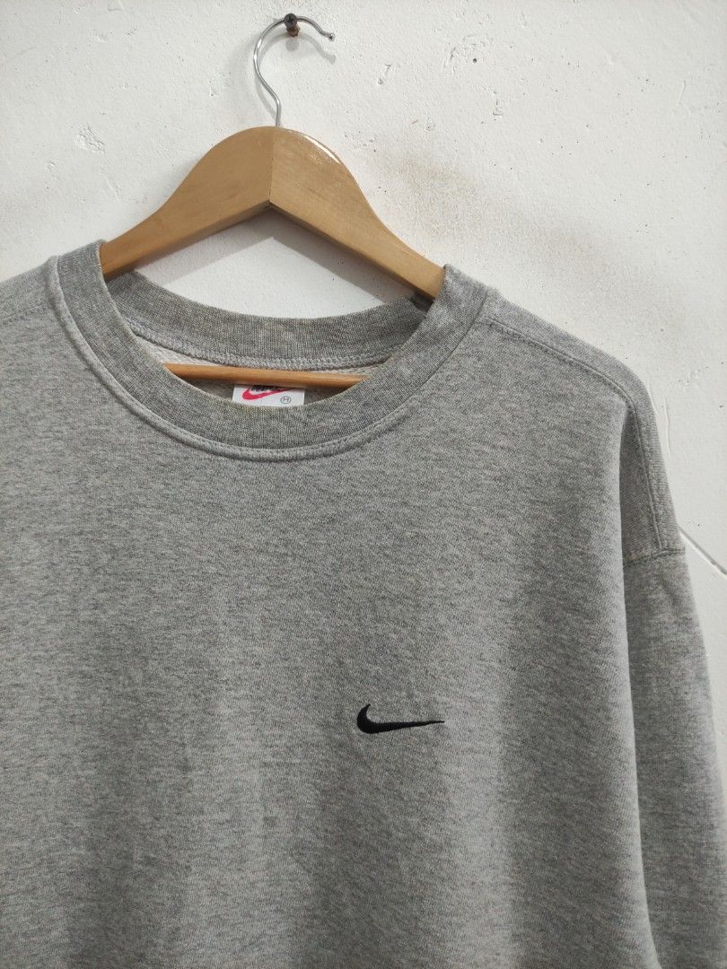Nike Vintage Small Logo Sweatshirt Men s Fashion Tops Sets Hoodies on Carousell