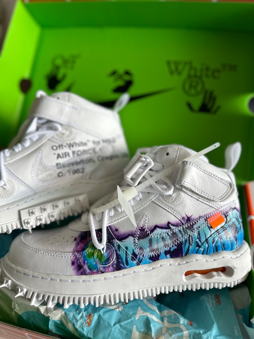Off White x Nike Air Force 1 Mid Graffiti