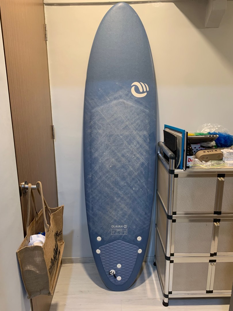 Olaian store surfboard 7ft