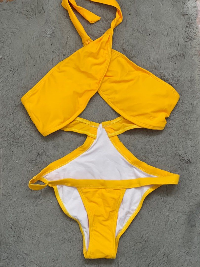 YELLOW ISLAND PRINT ONE PIECE SWIMSUIT main image 0