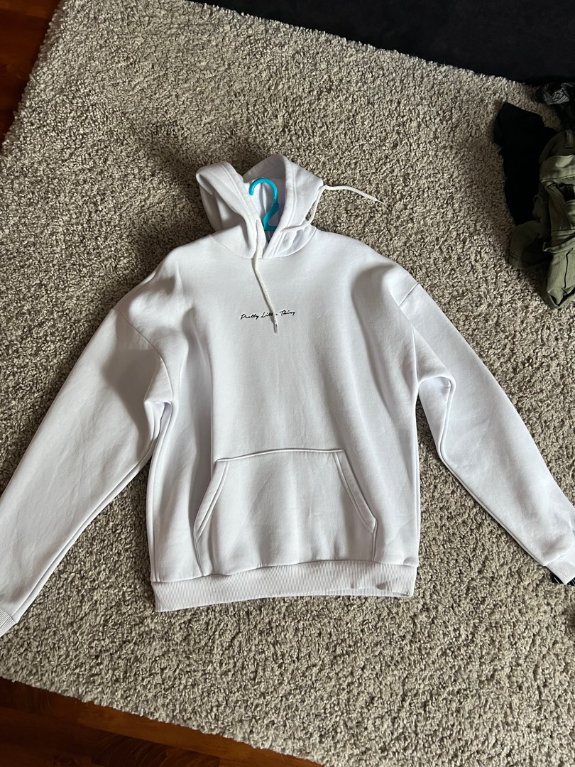 Oversized White Hoodie Women s Fashion Tops Other Tops on Carousell