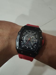 Affordable tonneau watch cheap