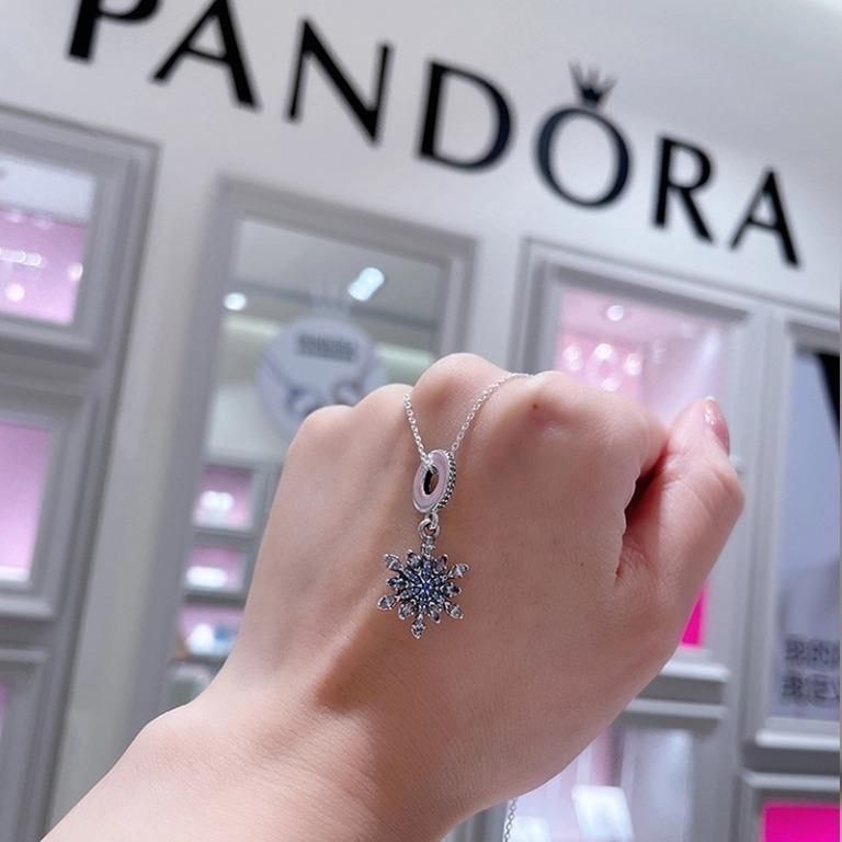 Pandora snowflake heart necklace discount