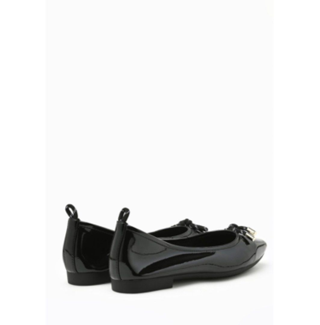 White patent leather flats top