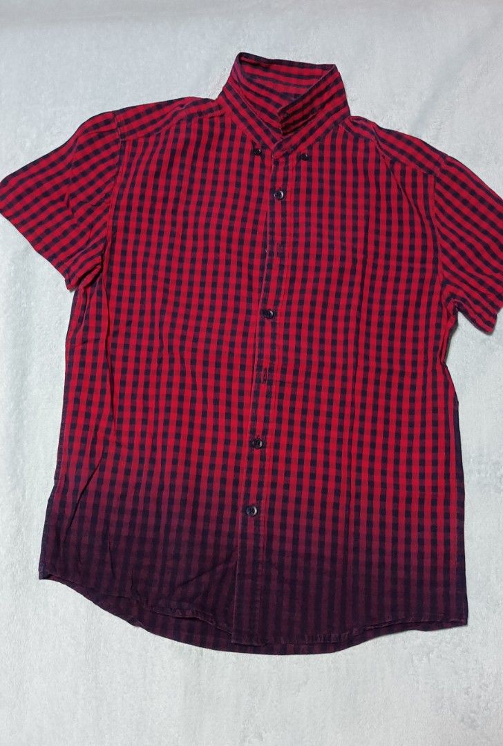Penshoppe Polo (Category: Formal Shirts) located in Manila. Submitted by m4less (Listing ID 1269958811, Image 1). Description: XS-S size Ombre design See photos for details MOP: GCASH/BDO Buyer will shoulder the shipping fee Jnt or LBC.