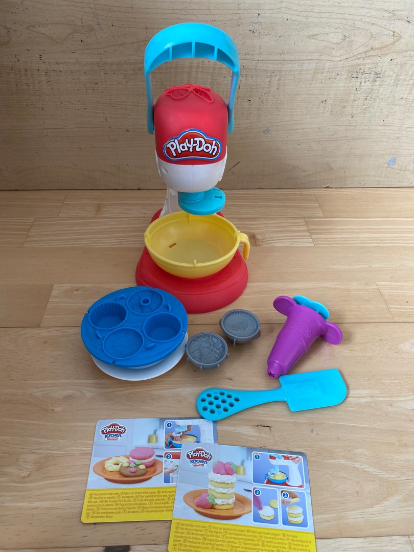 Play-Doh Kitchen Creations Spinning Treats Mixer - Play-Doh NOT Included!