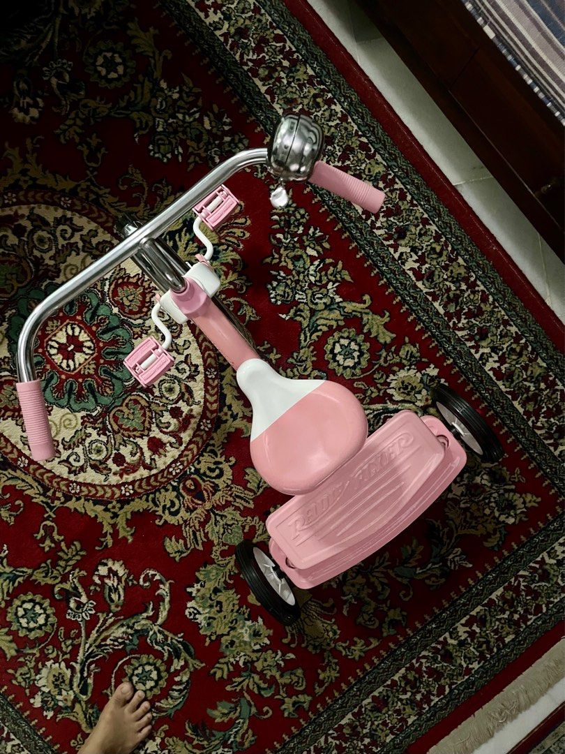 Radio Flyer Classic Pink Dual Deck Tricycle Babies Kids Going