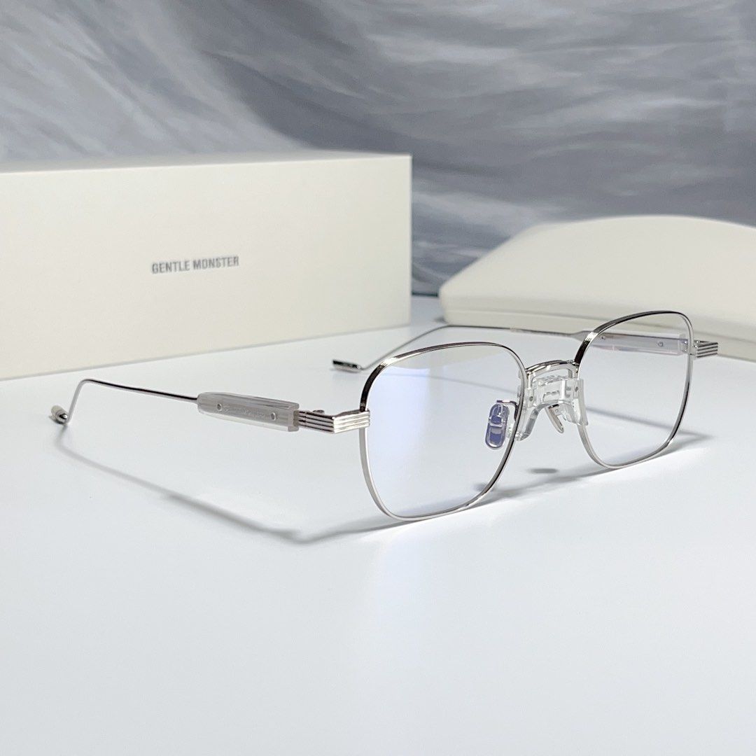 □□Gentle Monster□□Catta C2 Silver 男女兼用 残り僅か♪ □□Gentle Monster□□Catta C2 Silver 男女兼用 残り僅か♪