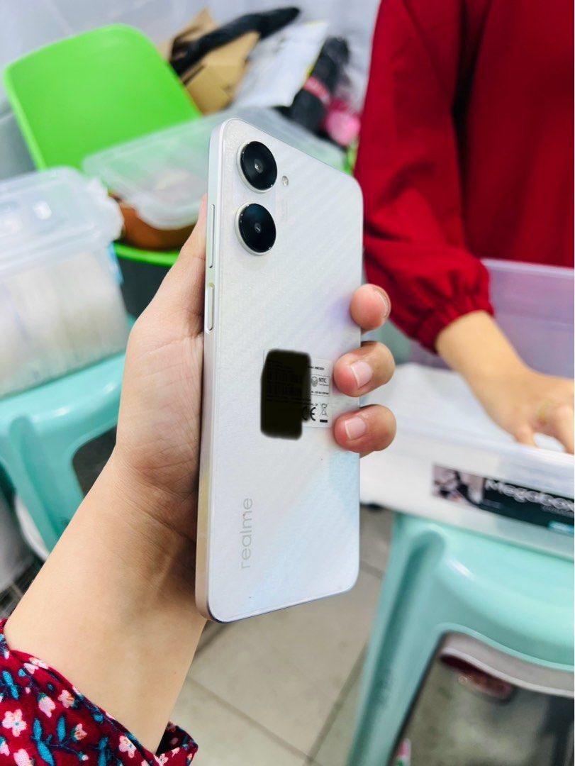 Realme 10 5G (Category: Realme) located in San Juan City. Submitted by javedsgadgetshop (Listing ID 1269913525, Image 3). Description: OPEN FOR INSTALLMENT VIA CREDIT CARD/GGIVES & SWAP/TRADE-IN! WE BUY AND SELL ( ANYKINDS OF UNIT BINIBILI PO NAMIN)! PTPA : Padelete po f bawal Read ❗️Onhand ‼️ Realme 10 5G •256gb •NTC Variant •Good batt health •Factory Unlock •95% Smoothness •No hidden issue | No Repaired •100% Authentic | Not Refurbished •w/ ORI