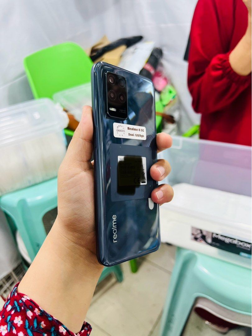 Realme 8 5G (Category: Realme) located in San Juan City. Submitted by javedsgadgetshop (Listing ID 1269913018, Image 3). Description: OPEN FOR INSTALLMENT VIA CREDIT CARD/GGIVES & SWAP/TRADE-IN! WE BUY AND SELL ( ANYKINDS OF UNIT BINIBILI PO NAMIN)! PTPA : Padelete po f bawal Read ❗️Onhand ‼️ Realme 8 5G •128gb •NTC Variant •Good batt health •Factory Unlock •95% Smoothness •No hidden issue | No Repaired •100% Authentic | Not Refurbished •w/ Box C