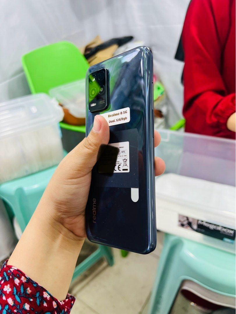 Realme 8 5G (Category: Realme) located in San Juan City. Submitted by javedsgadgetshop (Listing ID 1269913018, Image 2). Description: OPEN FOR INSTALLMENT VIA CREDIT CARD/GGIVES & SWAP/TRADE-IN! WE BUY AND SELL ( ANYKINDS OF UNIT BINIBILI PO NAMIN)! PTPA : Padelete po f bawal Read ❗️Onhand ‼️ Realme 8 5G •128gb •NTC Variant •Good batt health •Factory Unlock •95% Smoothness •No hidden issue | No Repaired •100% Authentic | Not Refurbished •w/ Box C