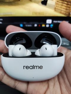 Realme Buds Air 5 Pro  Local 1 Year Warranty, Audio, Earphones on Carousell