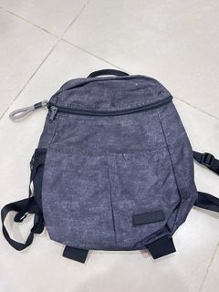 (Category: ) located in . Submitted by ohyeahyan (Listing ID 1270046425, Image 1). Description: .