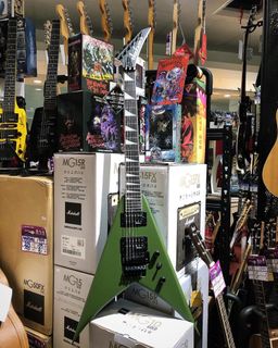 (Category: ) located in . Submitted by JamcrewMusicStudio (Listing ID 1269904809, Image 1). Description: .