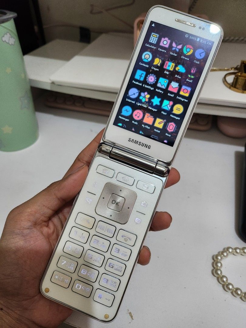 Samsung Galaxy Folder White, Mobile Phones & Gadgets, Mobile Phones ...