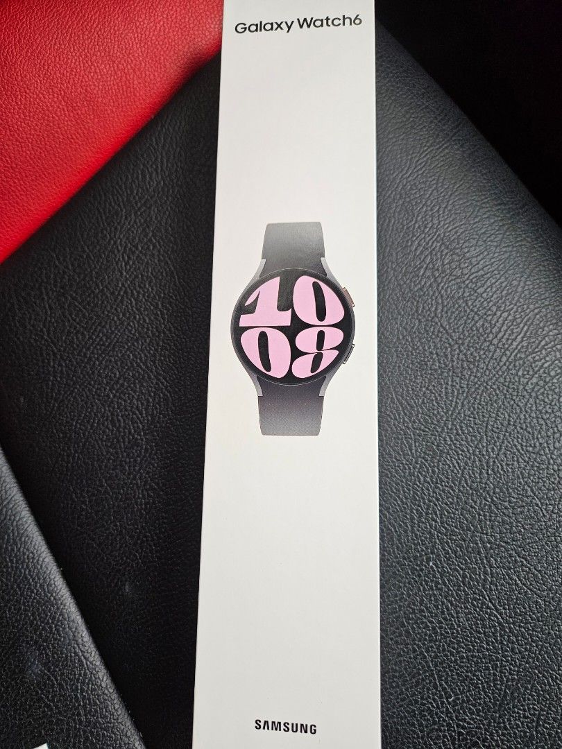 Galaxy 10 watch hot sale