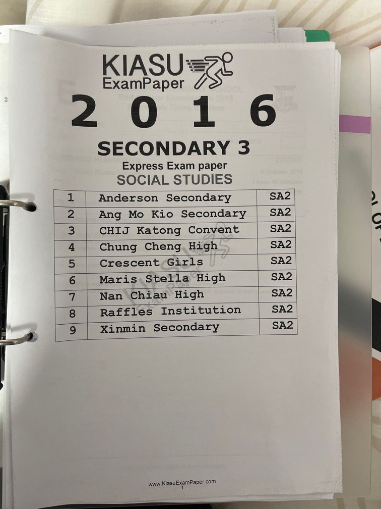 Secondary 4 social studies/ Chinese/ English papers, Hobbies & Toys, Books & Magazines