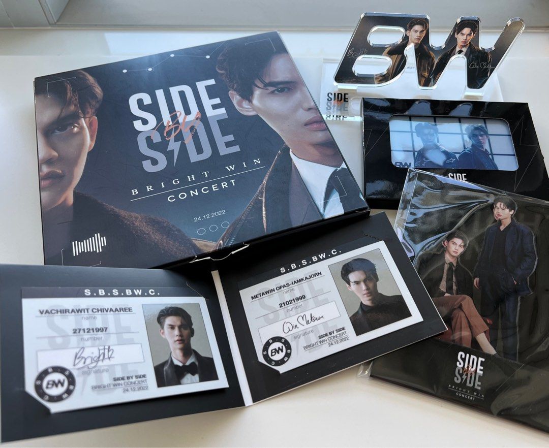 お買い得格安brightwin Side By Side DVD BOXSET＆写真集 ミュージック