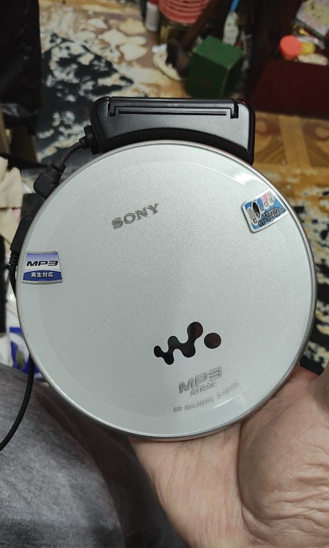 Sony Discman D-NE730 可以聽MP3CD碟用一粒2A電池, 音響器材, 音樂播放